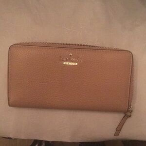 New Kate Spade Brown Leather Wallet
